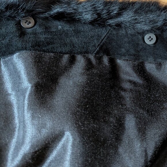 VTG Leather Coat - Picture 9 of 15